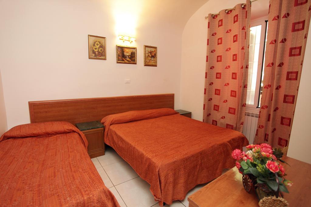 Stella Elsa Hotel Rome Exterior photo